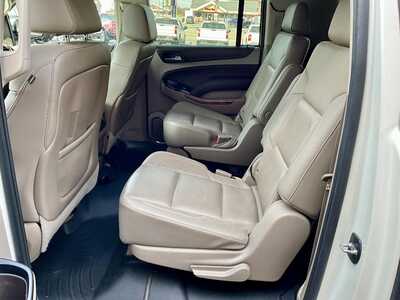 2015 Chevrolet Suburban, $0. Photo 5