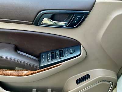 2015 Chevrolet Suburban, $0. Photo 7