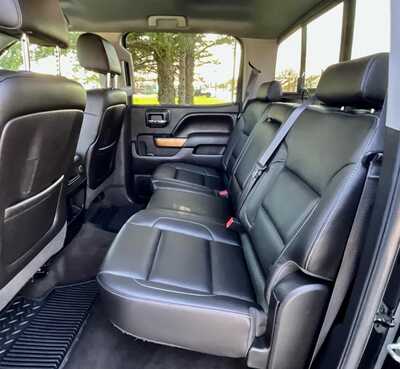 2015 Chevrolet 1500 Crew Cab, $16995. Photo 5
