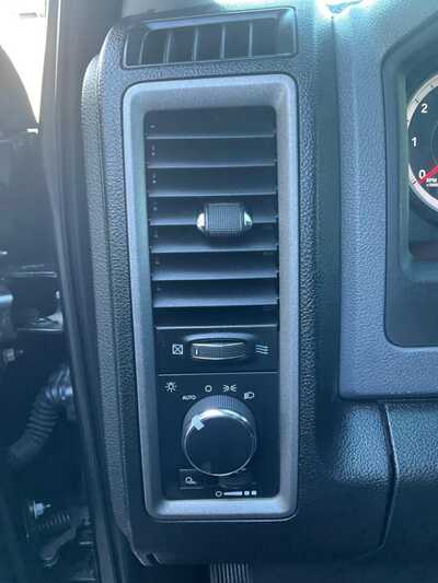 2015 RAM 2500 Crew Cab, $14988. Photo 8