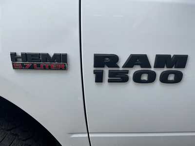 2017 RAM 1500 Crew Cab, $14988. Photo 10
