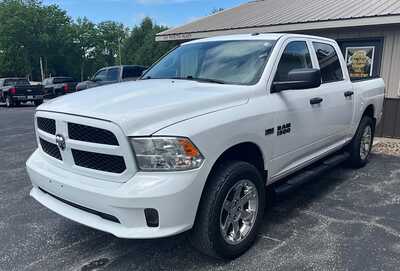 2017 RAM 1500 Crew Cab, $14988. Photo 3