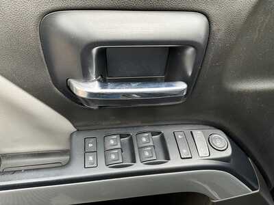 2014 Chevrolet 1500 Ext Cab, $13995. Photo 4