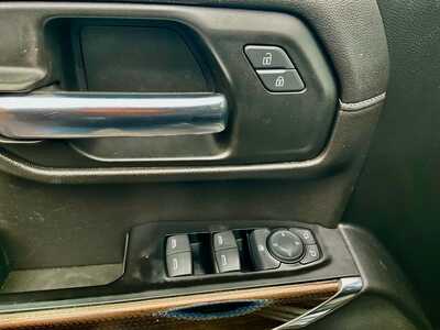 2019 Chevrolet 1500 Ext Cab, $14995. Photo 5