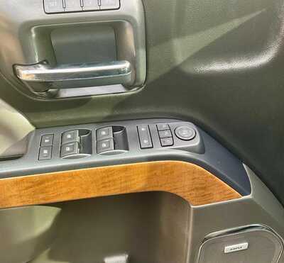 2015 Chevrolet 1500 Crew Cab, $8495. Photo 11