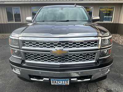 2015 Chevrolet 1500 Crew Cab, $8495. Photo 2