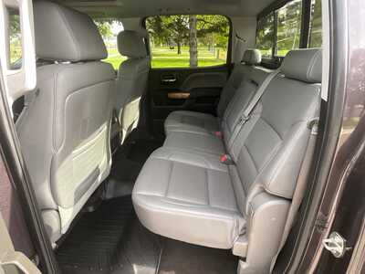 2015 Chevrolet 1500 Crew Cab, $8495. Photo 5