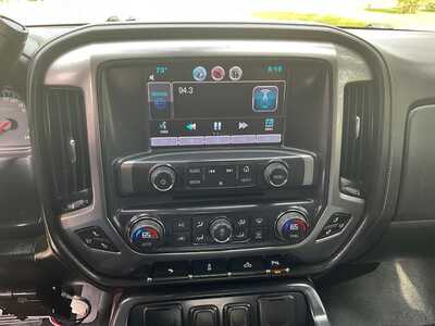 2015 Chevrolet 1500 Crew Cab, $8495. Photo 7