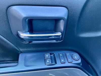 2015 Chevrolet 3500 Reg Cab, $0. Photo 8