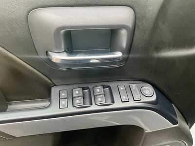2017 Chevrolet 1500 Crew Cab, $0. Photo 6
