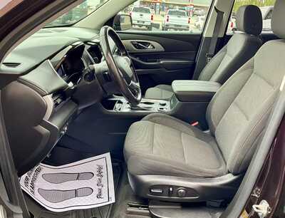 2020 Chevrolet Traverse, $13500. Photo 4