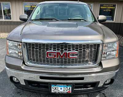 2013 GMC 1500 Crew Cab, $6500. Photo 2