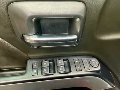 2019 Chevrolet 2500 Crew Cab, $28995. Photo 10