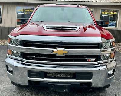 2019 Chevrolet 2500 Crew Cab, $28995. Photo 2