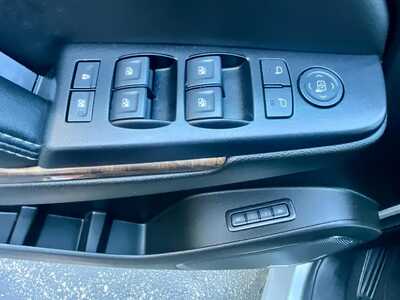 2019 Chevrolet Suburban, $0. Photo 11