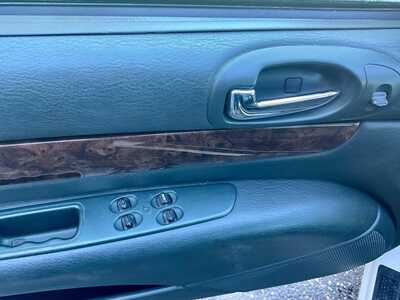 2004 Chrysler Sebring, $6995. Photo 5