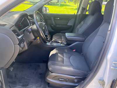 2017 Chevrolet Traverse, $0. Photo 4