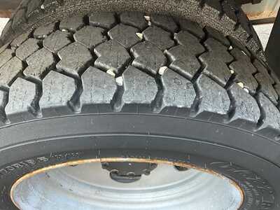 2008 Ford F450-8000, $12995. Photo 5