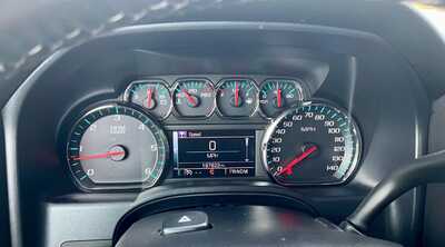 2015 Chevrolet 1500 Crew Cab, $0. Photo 5