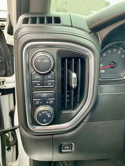 2020 Chevrolet 1500 Ext Cab, $12500. Photo 10