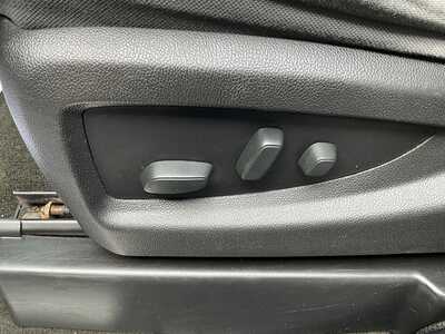 2018 Chevrolet 3500 Crew Cab, $16995. Photo 11