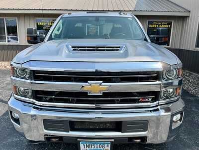 2018 Chevrolet 3500 Crew Cab, $16995. Photo 2