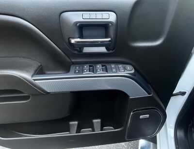 2019 Chevrolet 3500 Crew Cab, $32995. Photo 10