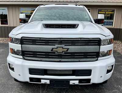 2019 Chevrolet 3500 Crew Cab, $32995. Photo 2