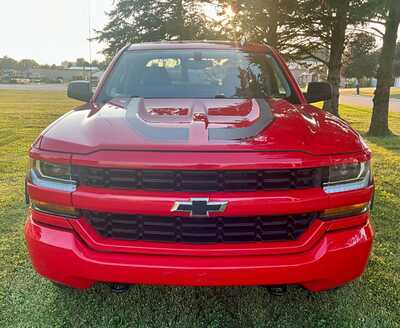 2017 Chevrolet 1500 Ext Cab, $19500. Photo 2