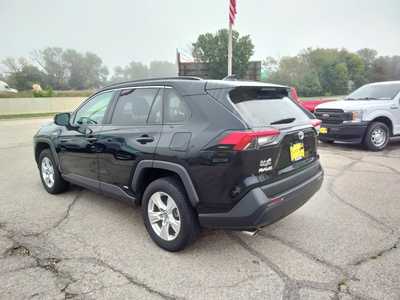 2020 Toyota RAV4, $22995. Photo 6