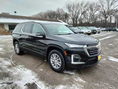 2022 Chevrolet Traverse, $23995. Photo 2