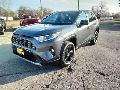 2020 Toyota RAV4, $21845. Photo 4