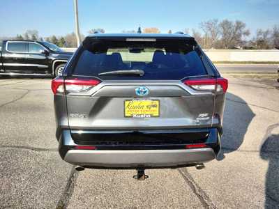 2020 Toyota RAV4, $21845. Photo 7