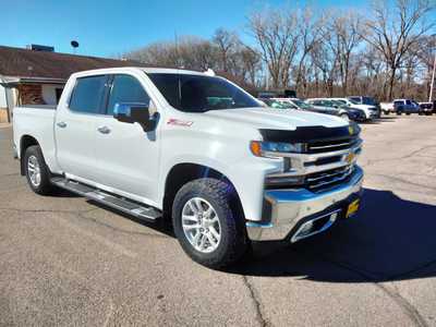 2021 Chevrolet 1500 Crew Cab, $33995. Photo 2