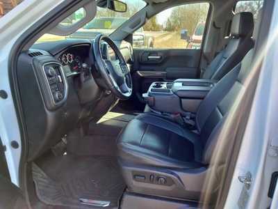 2021 Chevrolet 1500 Crew Cab, $33995. Photo 8