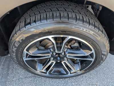 2015 Ford Explorer, $13990. Photo 9