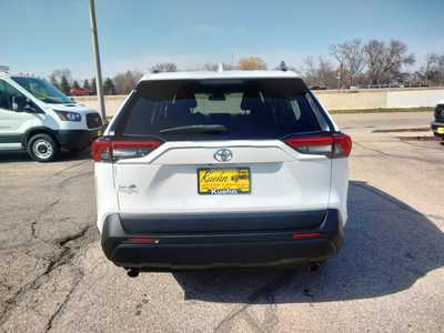2019 Toyota RAV4, $25450. Photo 7