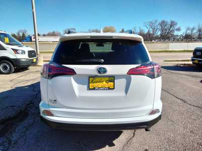 2018 Toyota RAV4, $23495. Photo 7