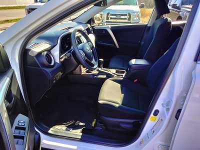 2018 Toyota RAV4, $23495. Photo 9