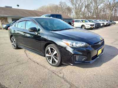 2017 Subaru Impreza, $10995. Photo 2