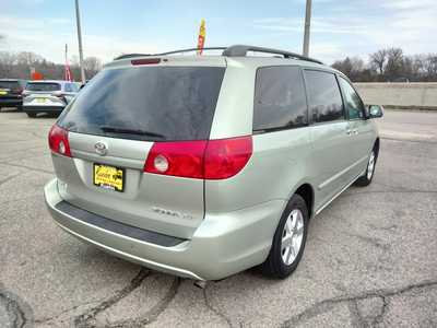 2006 Toyota Sienna, $4995. Photo 8
