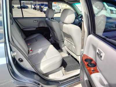 2005 Toyota Highlander, $5995. Photo 12