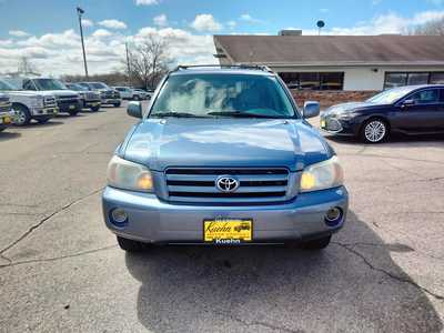 2005 Toyota Highlander, $5995. Photo 3