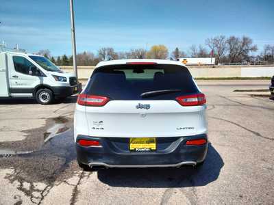 2015 Jeep Cherokee, $13995. Photo 7