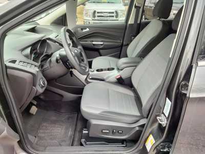 2016 Ford Escape, $10995. Photo 9