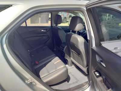 2022 Chevrolet Equinox, $28375. Photo 12