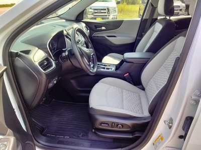 2020 Chevrolet Equinox, $17995. Photo 9