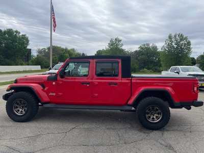 2020 Jeep Gladiator, $29465. Photo 2