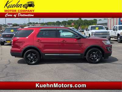 2016 Ford Explorer, $15900. Photo 1