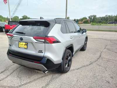 2021 Toyota RAV4, $27950. Photo 8